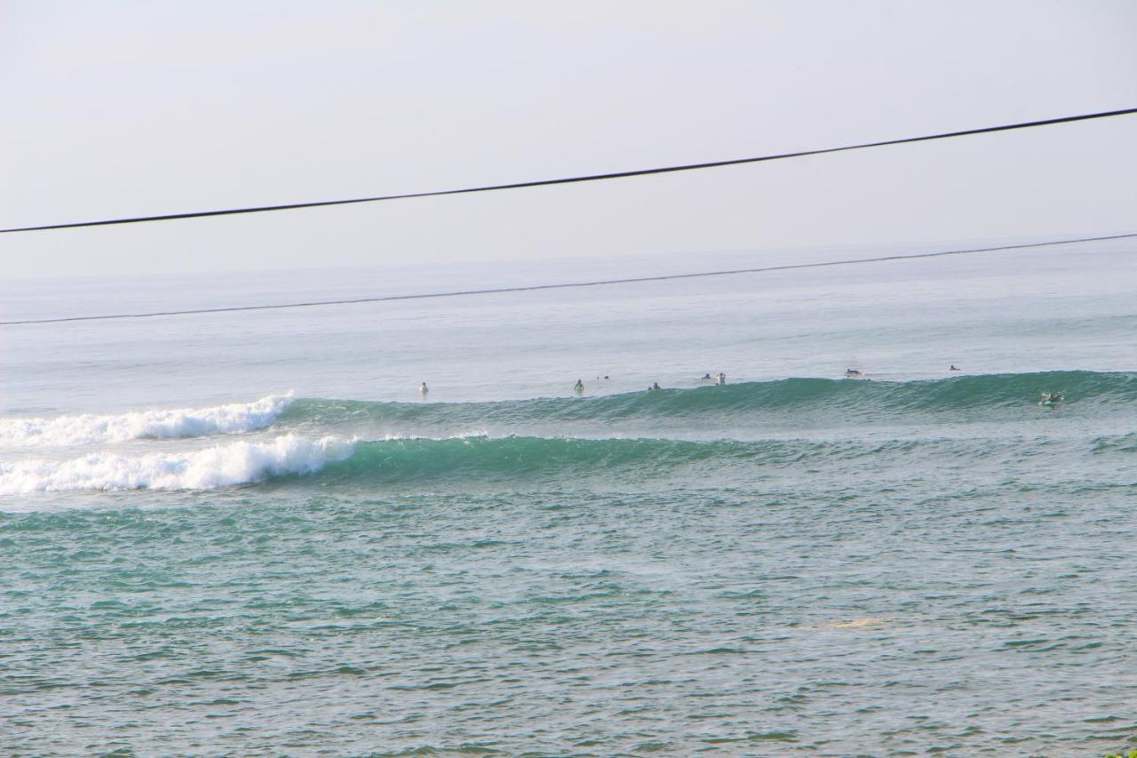 Laguna Surfing Stay Midigama East Eksteriør billede